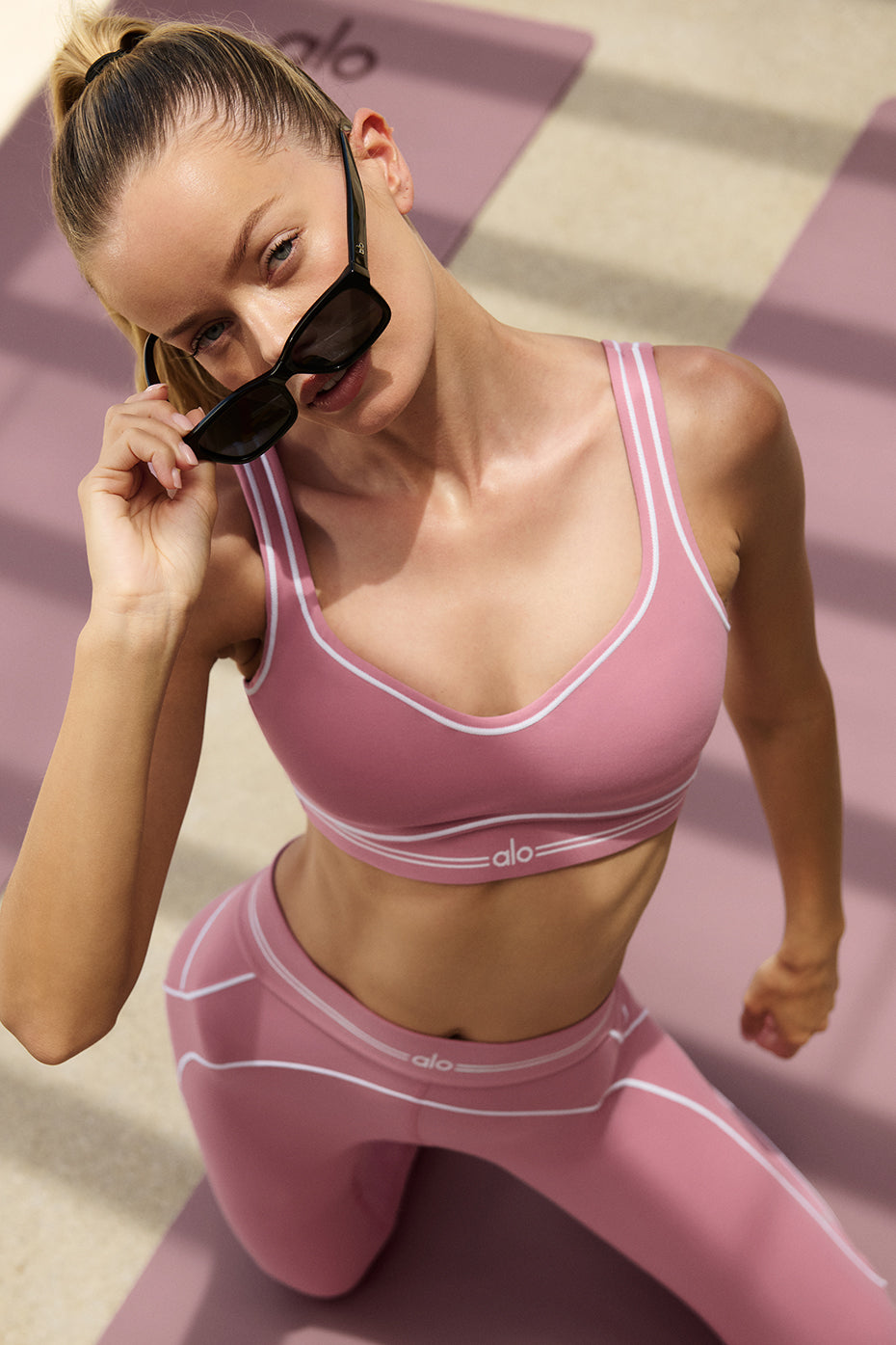 W9680R_06515_b2_s1_a1_m143
